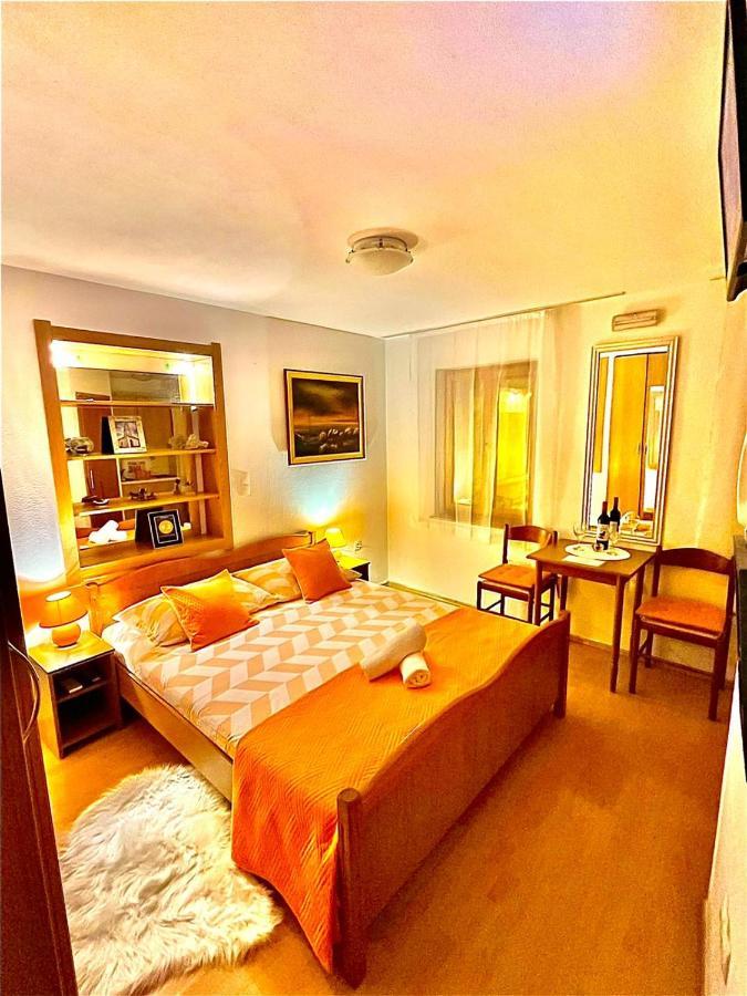 Studios Magnolia Trogir Extérieur photo